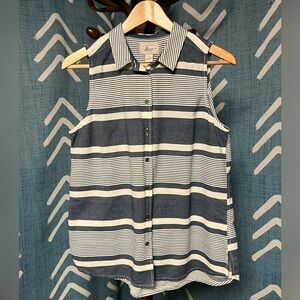 G.H. Bass & Co Striped Sleeveless Button-Up Shirt